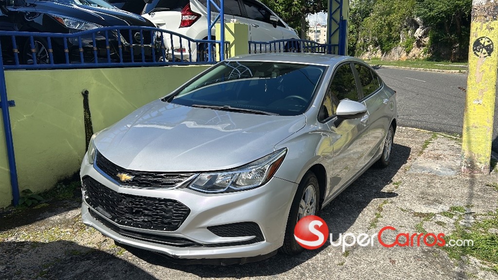 2017 Chevrolet Cruze LS — foto 10 / 10