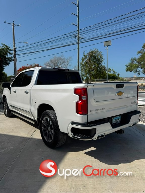 2024 Chevrolet Silverado High Country Duramax — foto 5 / 10