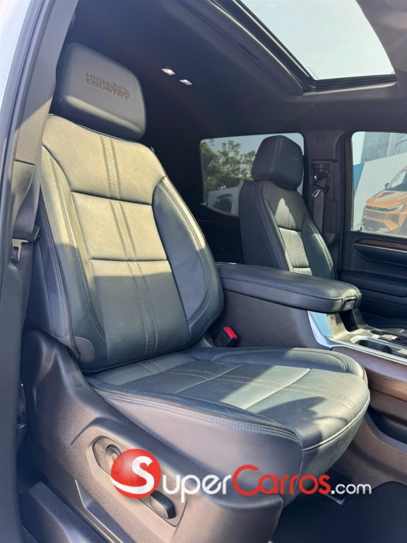 2024 Chevrolet Silverado High Country Duramax — foto 9 / 10