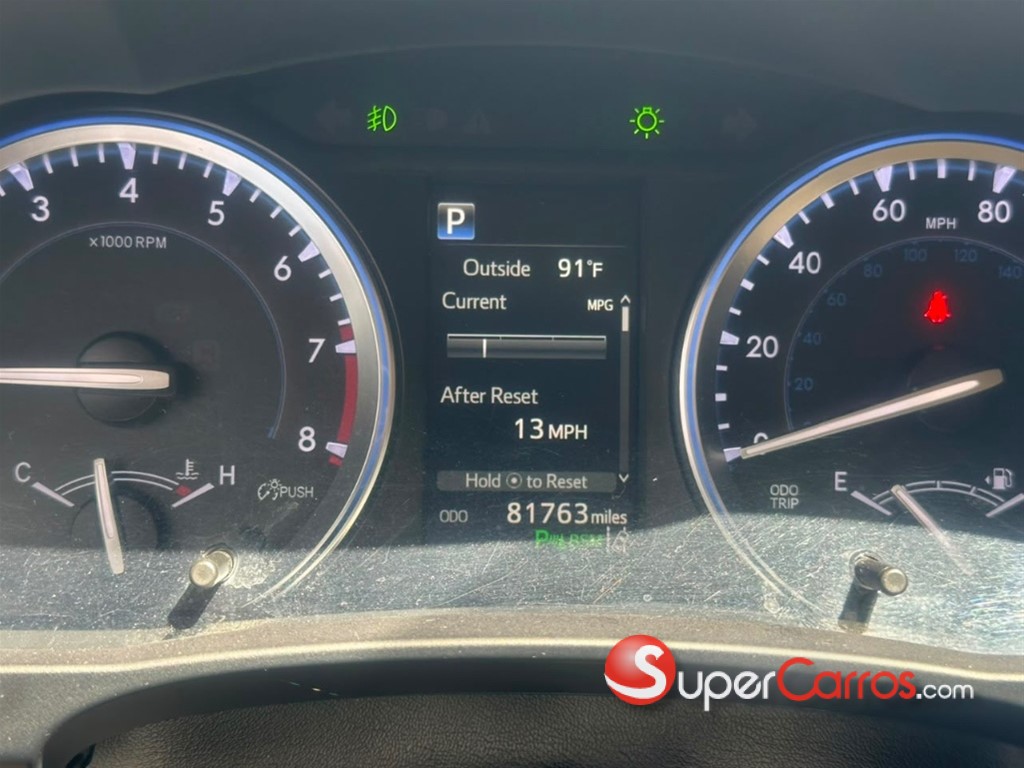 2017 Toyota Highlander Limited Platinum — foto 8 / 9