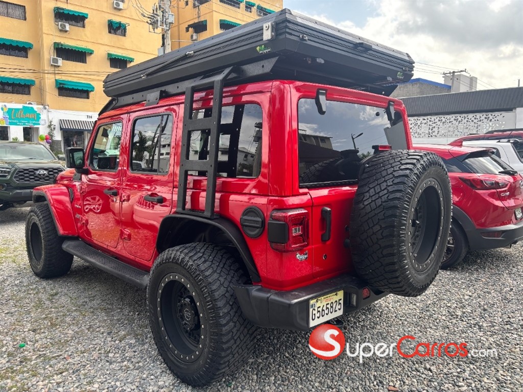 2019 Jeep Wrangler Unlimited Sahara — foto 5 / 9