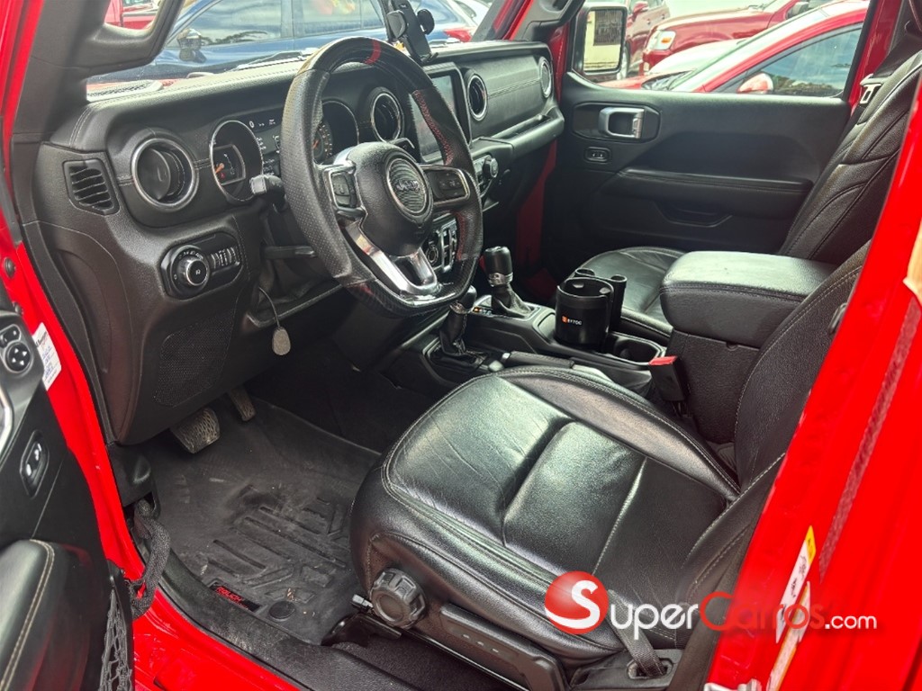 2019 Jeep Wrangler Unlimited Sahara — foto 7 / 9