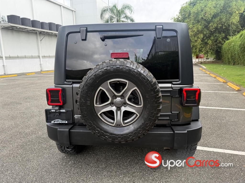 2017 Jeep Wrangler Unlimited Sport — foto 4 / 11