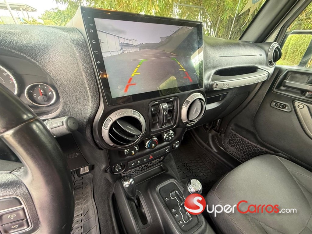 2017 Jeep Wrangler Unlimited Sport — foto 9 / 11