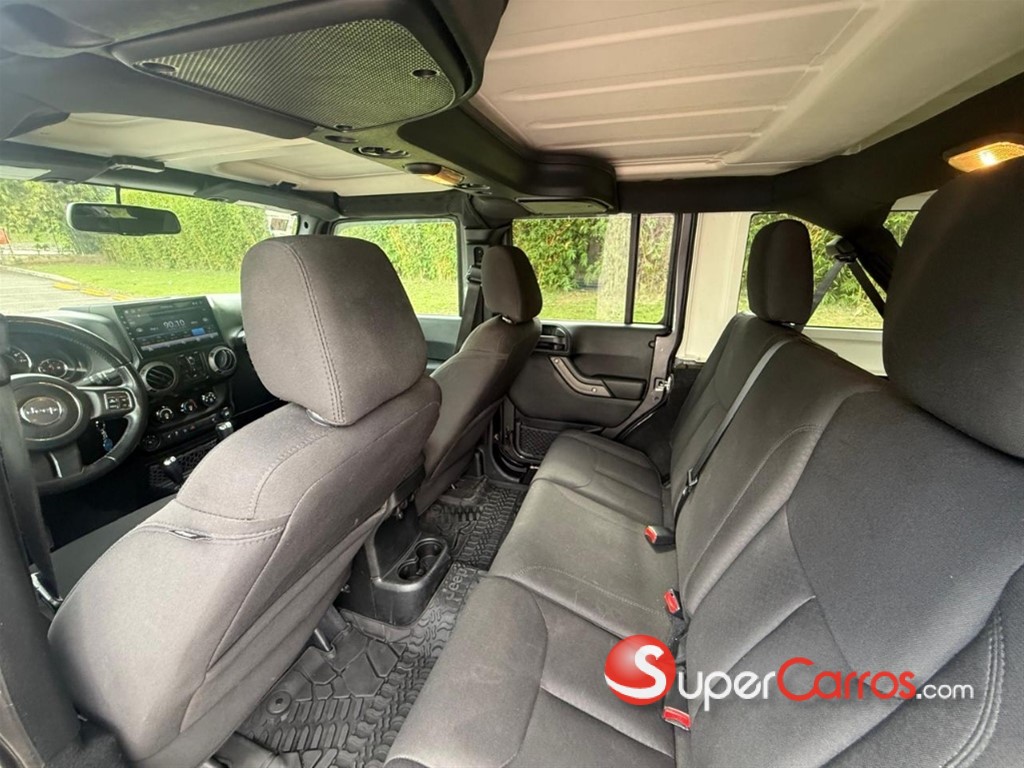 2017 Jeep Wrangler Unlimited Sport — foto 11 / 11