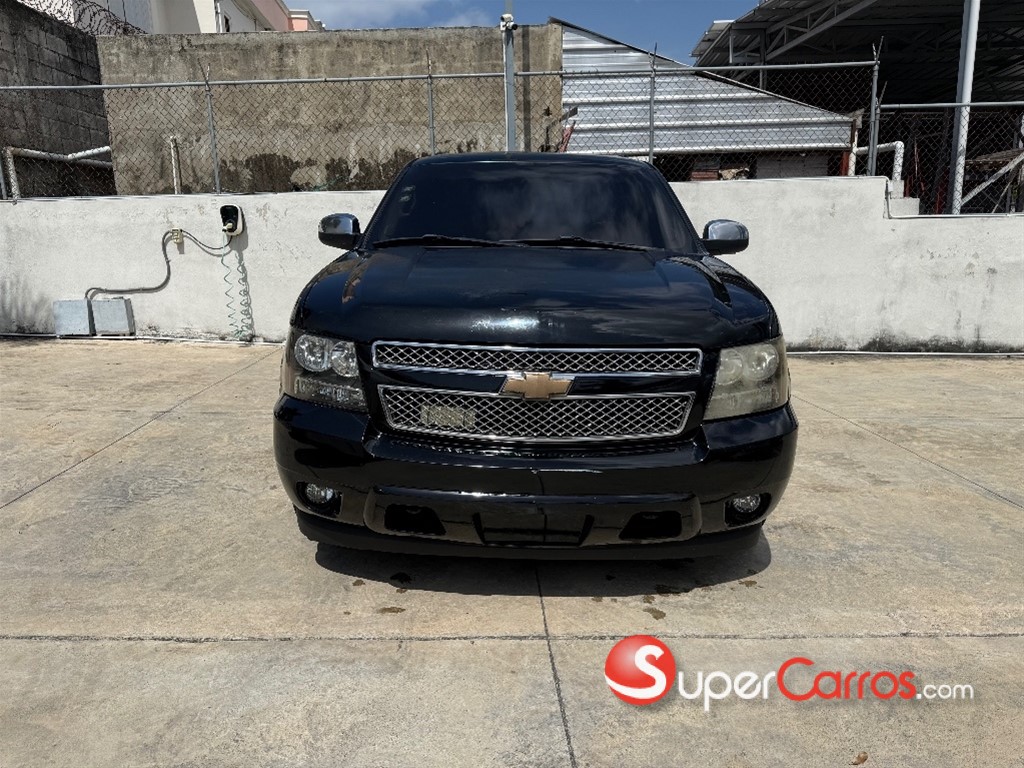 2010 Chevrolet Tahoe LTZ — foto 7 / 7
