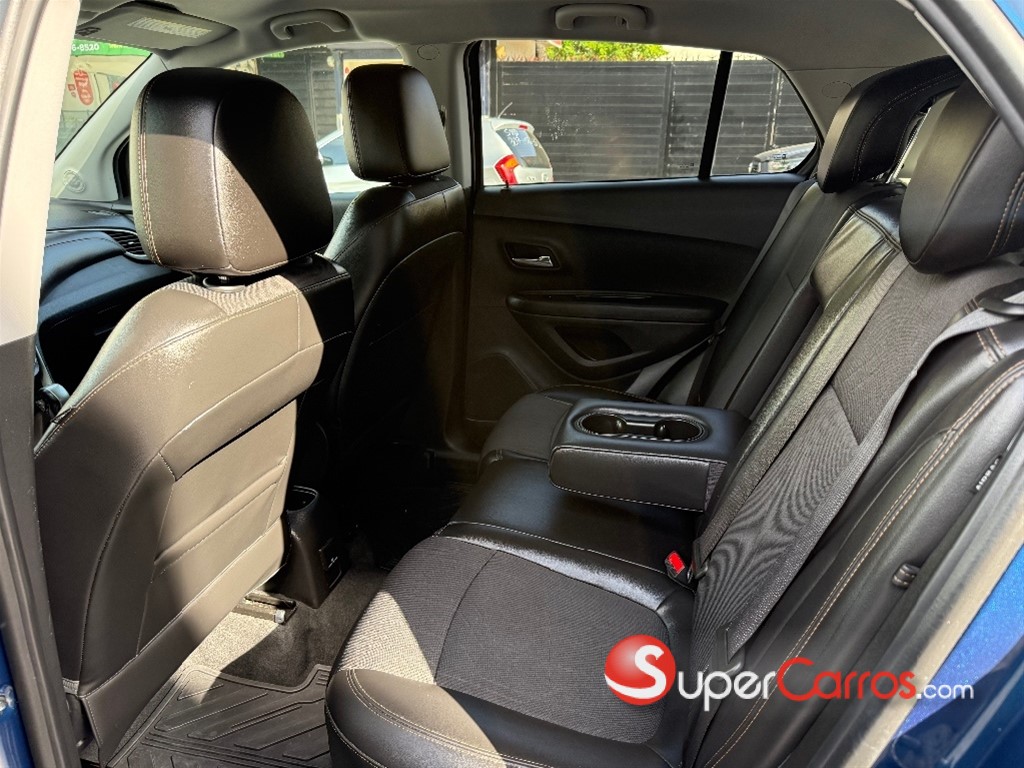 2020 Chevrolet Trax LT — foto 8 / 10