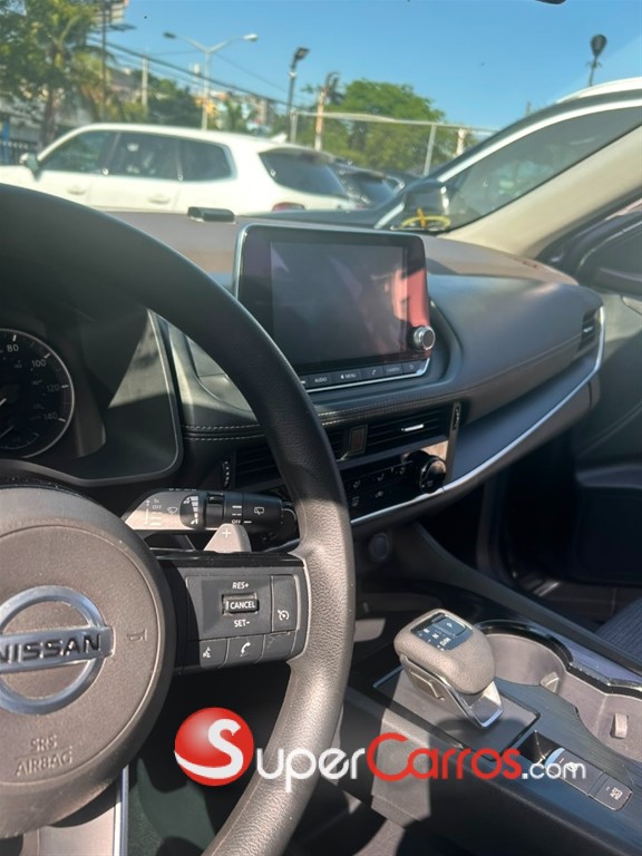 2021 Nissan Rogue S — foto 8 / 10