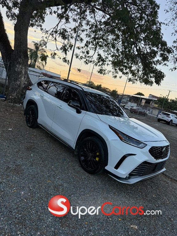 2022 Toyota Highlander XSE — foto 5 / 5