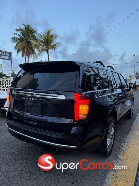 2022 Chevrolet Suburban Highcountry — foto 4 / 10