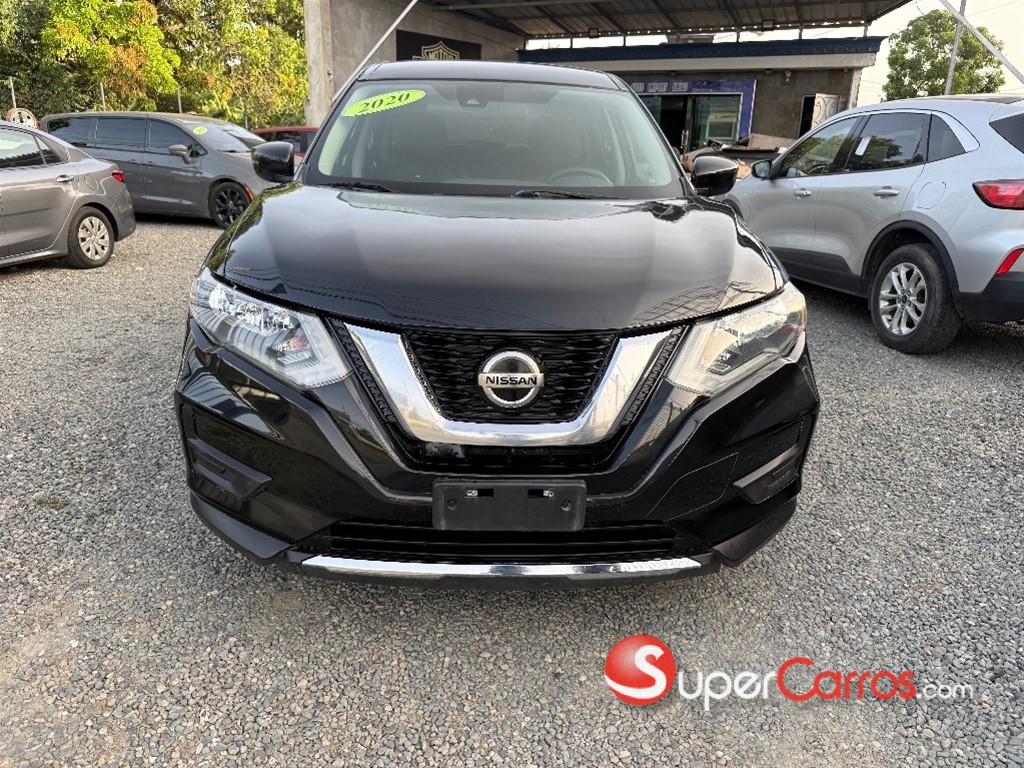 2020 Nissan Rogue — foto 2 / 10