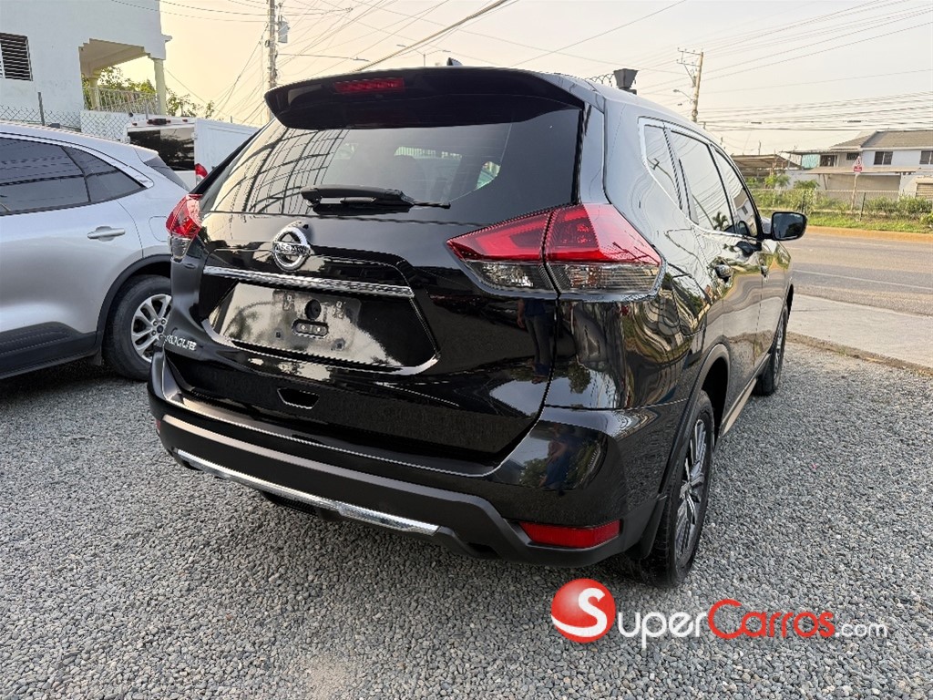 2020 Nissan Rogue — foto 4 / 10