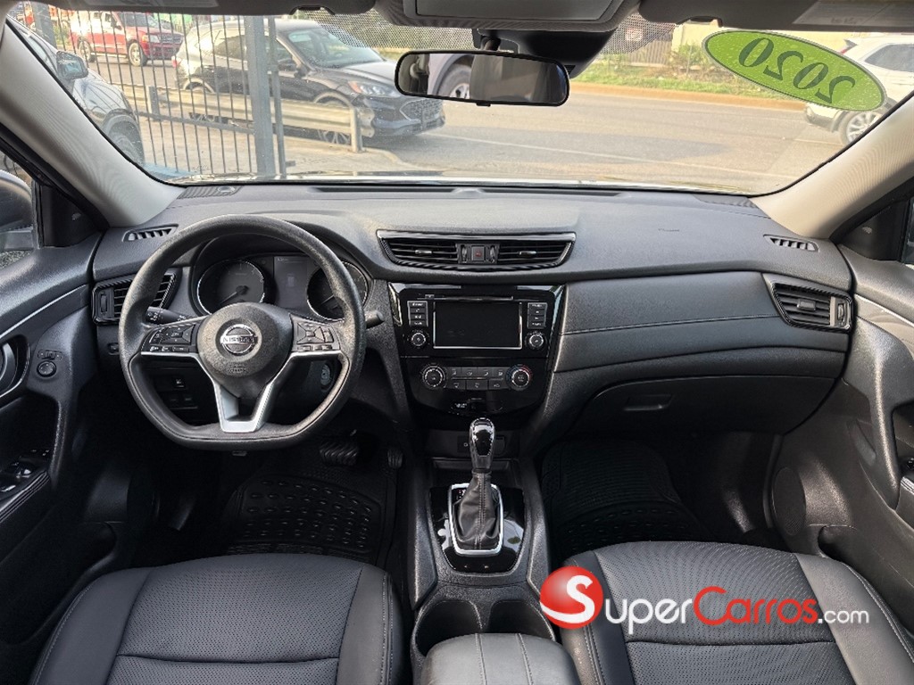 2020 Nissan Rogue — foto 9 / 10