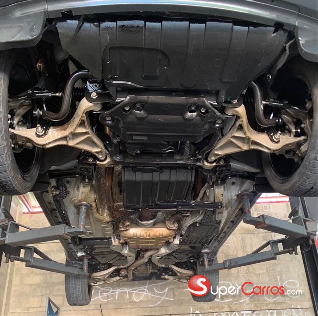 2016 Jeep Grand Cherokee — foto 12 / 12
