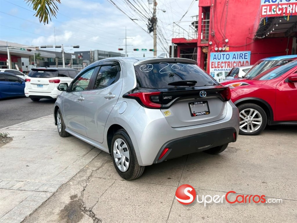2022 Toyota Yaris — foto 9 / 11