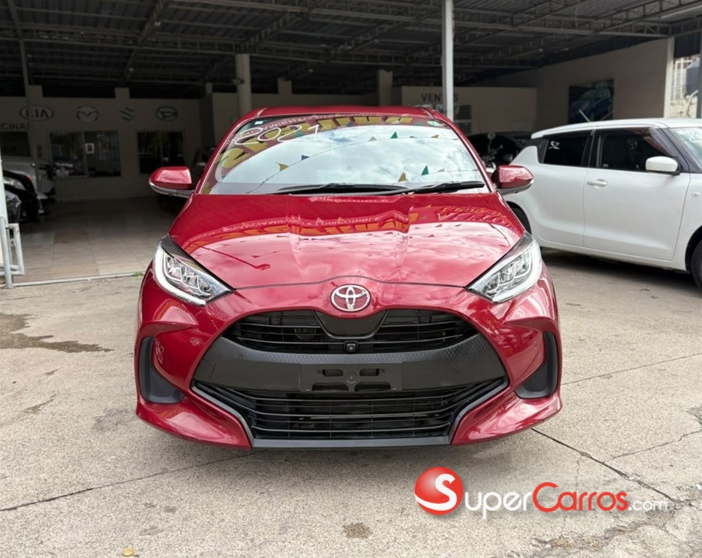 2021 Toyota Yaris — foto 2 / 11