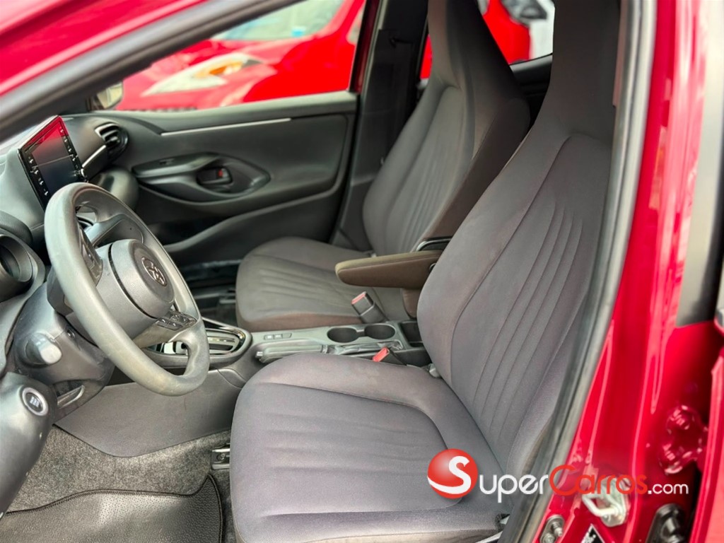 2021 Toyota Yaris — foto 4 / 11