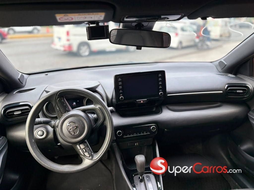 2021 Toyota Yaris — foto 7 / 11