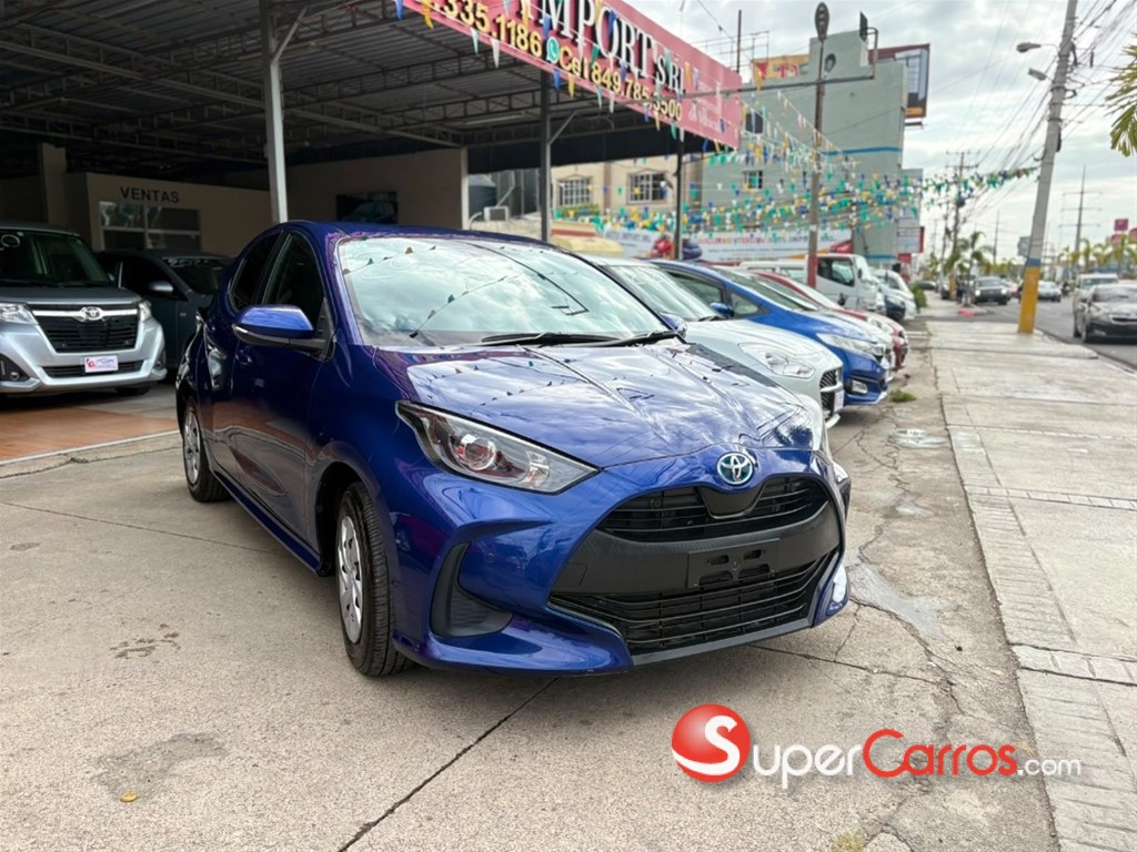 2022 Toyota Yaris — foto 9 / 11
