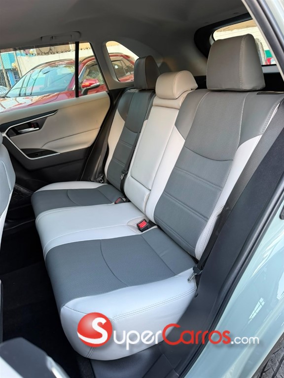 2023 Toyota RAV4 XLE — foto 7 / 7
