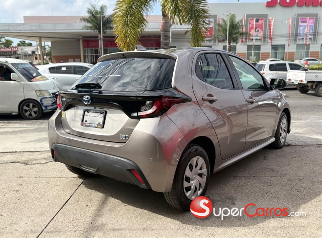 2021 Toyota Yaris — foto 9 / 11