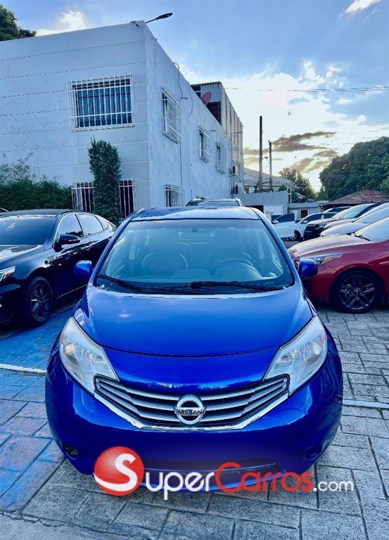 2014 Nissan Versa Note — foto 2 / 10