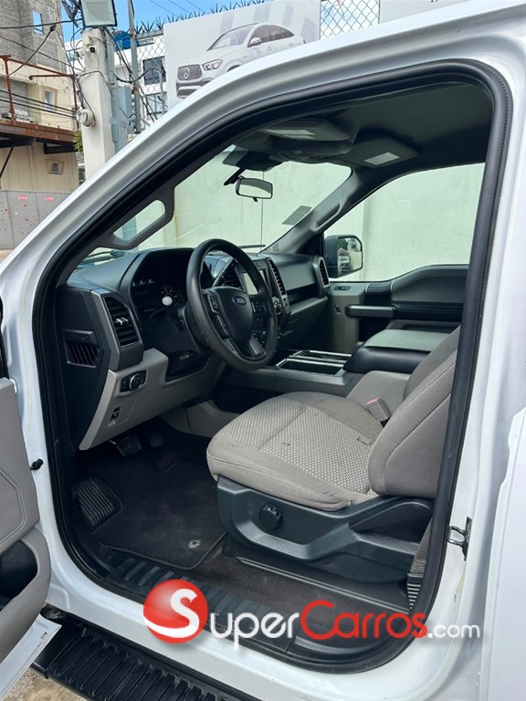 2020 Ford F 150 XLT — foto 10 / 10