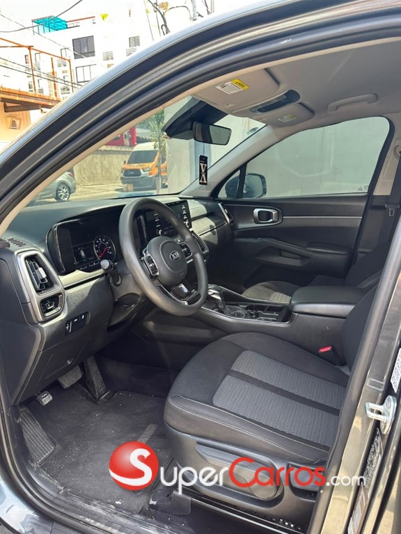 2021 Kia Sorento LX — foto 5 / 8