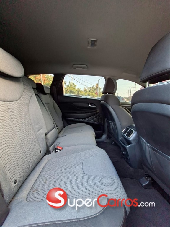 2019 Hyundai Santa Fe — foto 8 / 10