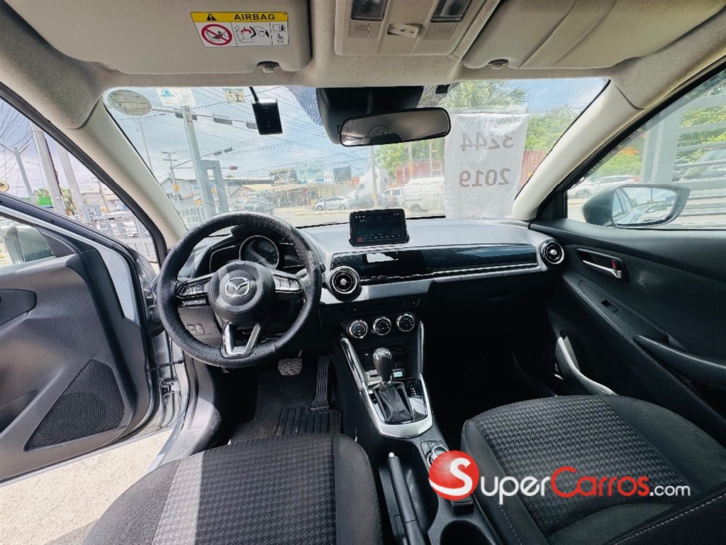 2019 Mazda Demio Sport — foto 8 / 12