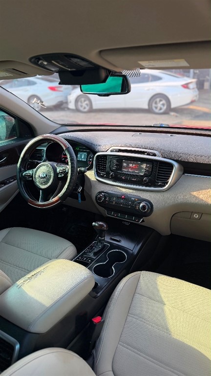 2016 Kia Sorento EX — foto 8 / 9