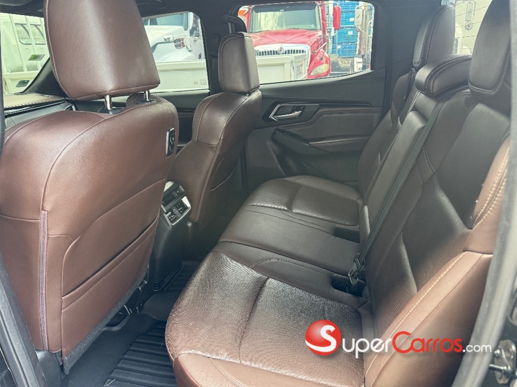 2022 Isuzu DMAX LSE — foto 7 / 9