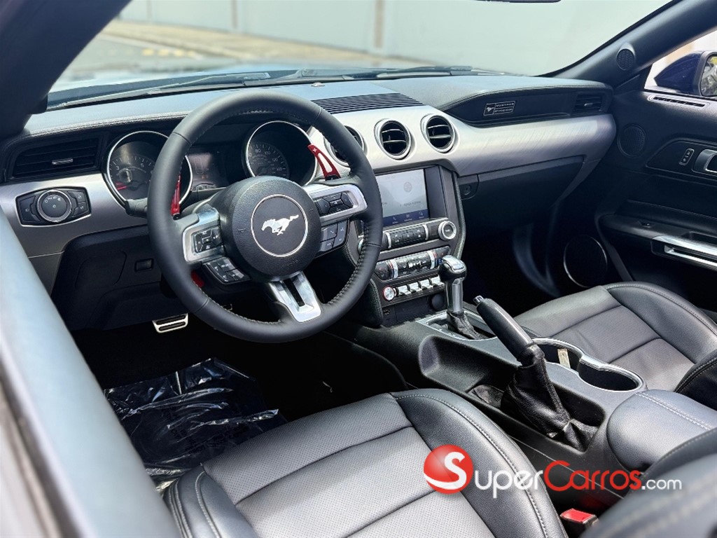 2020 Ford Mustang — foto 9 / 11