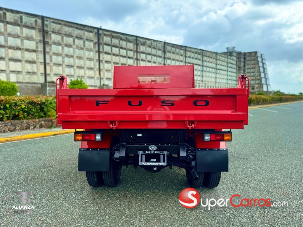 2027 Mitsubishi Motors Canter Volteo — foto 9 / 12