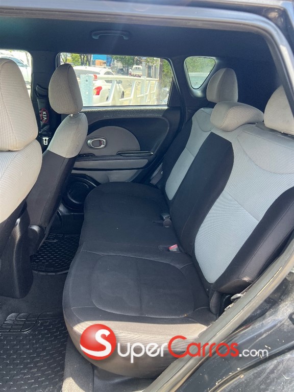 2018 Kia Soul LX — foto 7 / 12