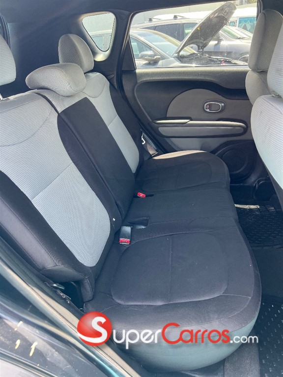 2018 Kia Soul LX — foto 8 / 12