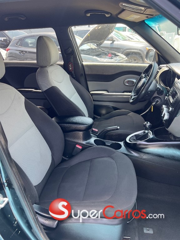 2018 Kia Soul LX — foto 9 / 12