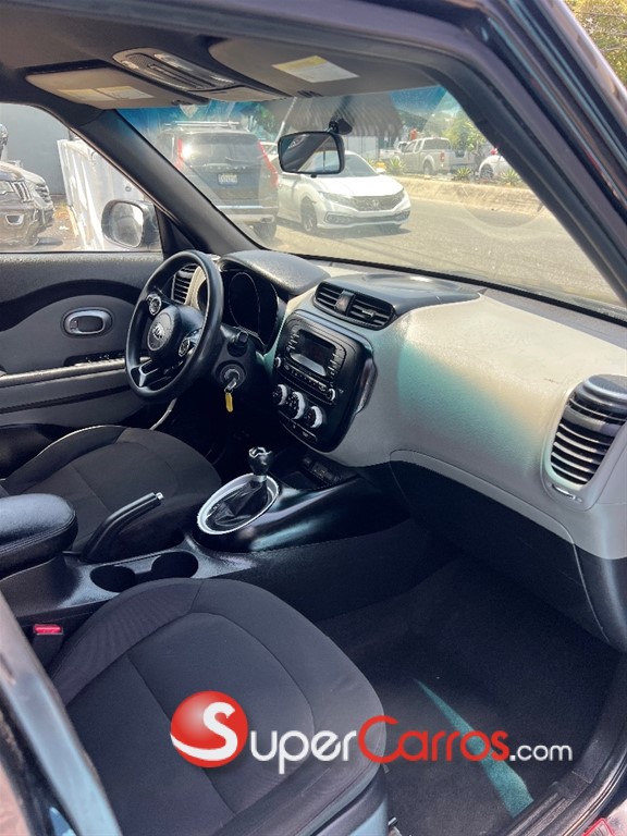 2018 Kia Soul LX — foto 10 / 12