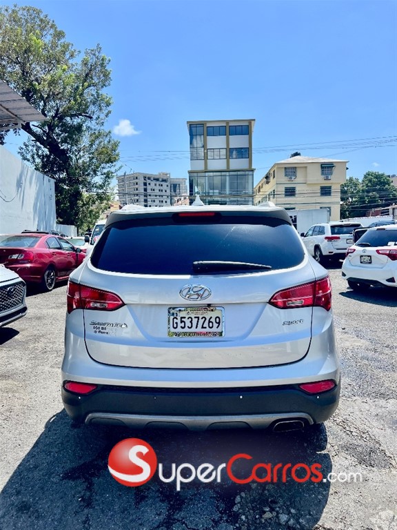 2016 Hyundai Santa Fe Sport — foto 5 / 12
