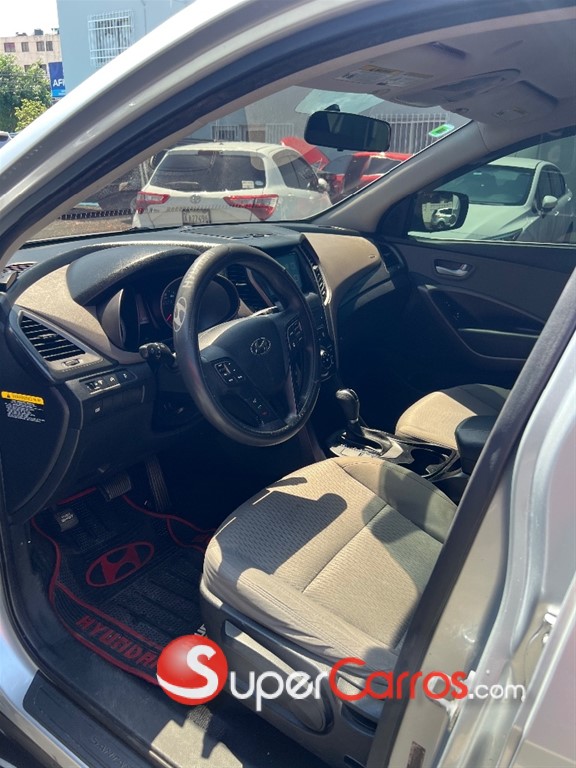2016 Hyundai Santa Fe Sport — foto 12 / 12