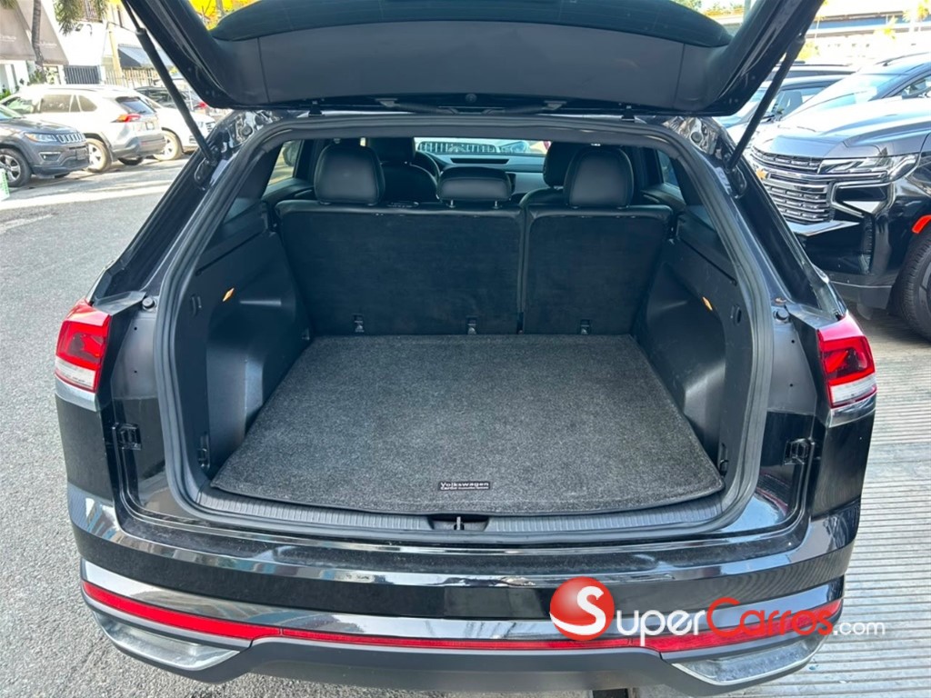 2021 Volkswagen Atlas CROSS SPORT R-LINE — foto 11 / 12