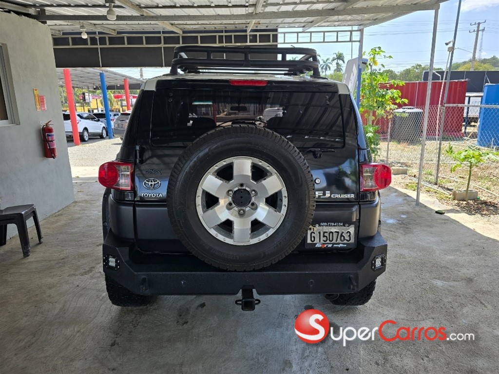 2007 Toyota FJ Cruiser — foto 6 / 12