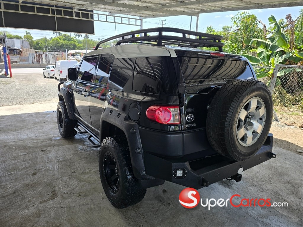 2007 Toyota FJ Cruiser — foto 7 / 12
