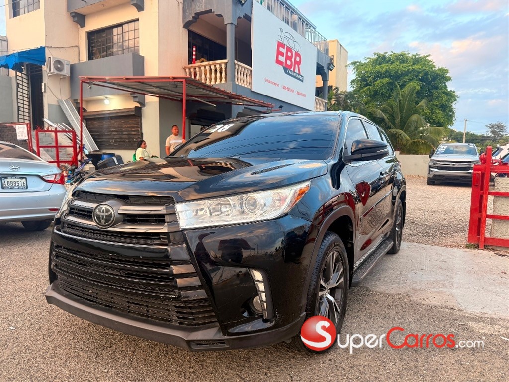 2018 Toyota Highlander LE Plus