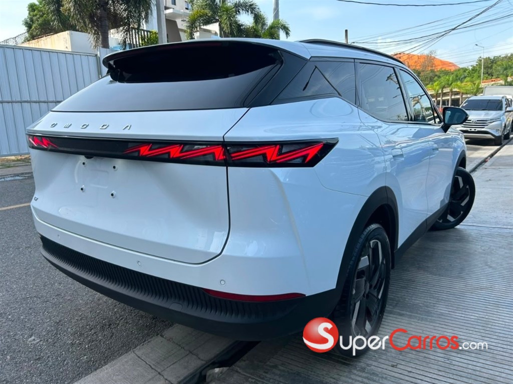 2026 OMODA C7 COMFORT — foto 4 / 12