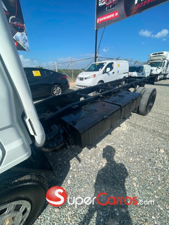 2008 Daihatsu Delta Cama larga — foto 11 / 12