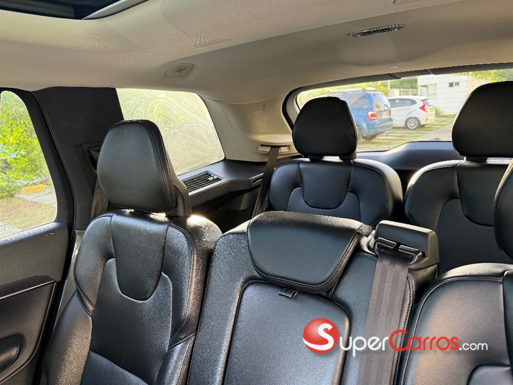 2020 Volvo XC90 — foto 7 / 11