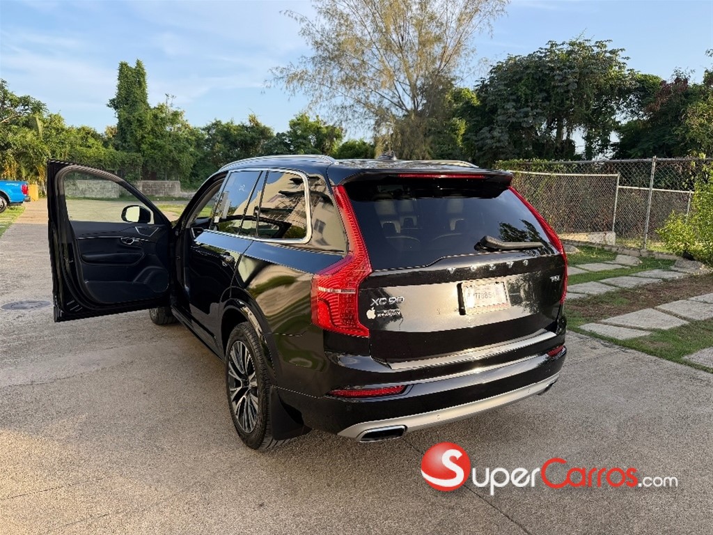 2020 Volvo XC90 — foto 9 / 11