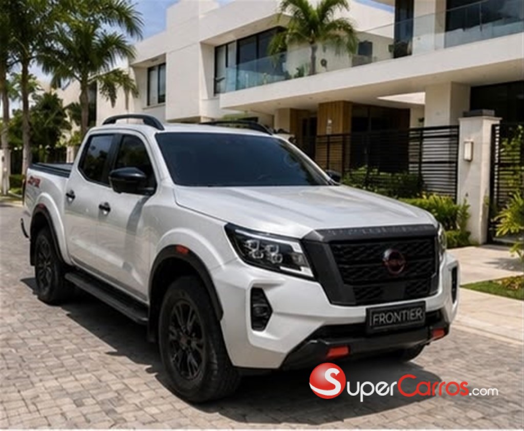 2023 Nissan Frontier Pro-4X — foto 3 / 9