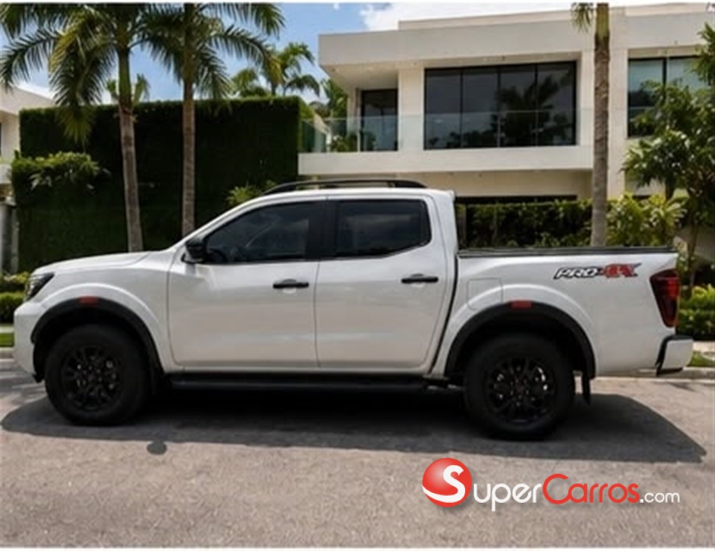 2023 Nissan Frontier Pro-4X — foto 6 / 9